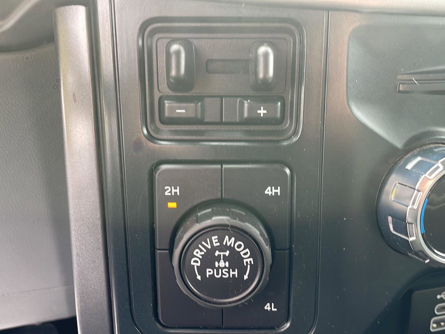 Used 2025 Ford F150 XLT w/ Equipment Group 301A Standard AWD/4WD image 22