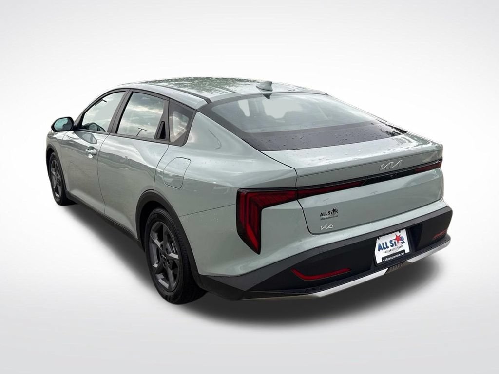 Used 2025 Kia K4 FWD image 9