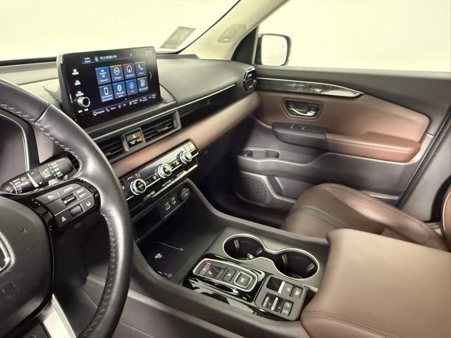 Used 2024 Honda Pilot Elite image 28