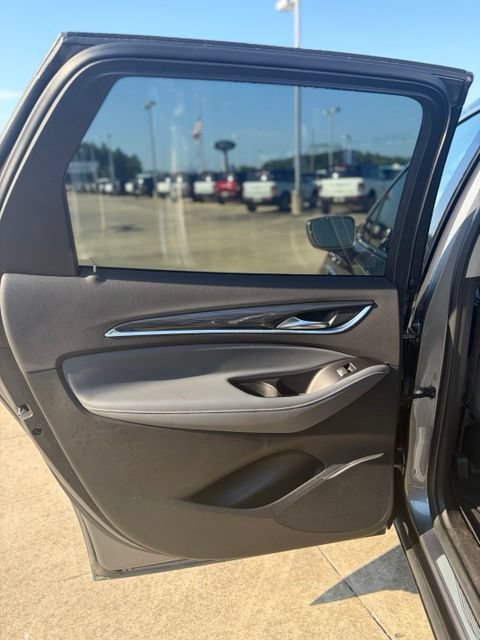 Used 2020 Buick Enclave Essence w/ Sound and Sites Package FWD image 22