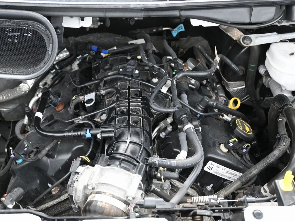 Used 2023 Ford Transit 350 XLT image 33