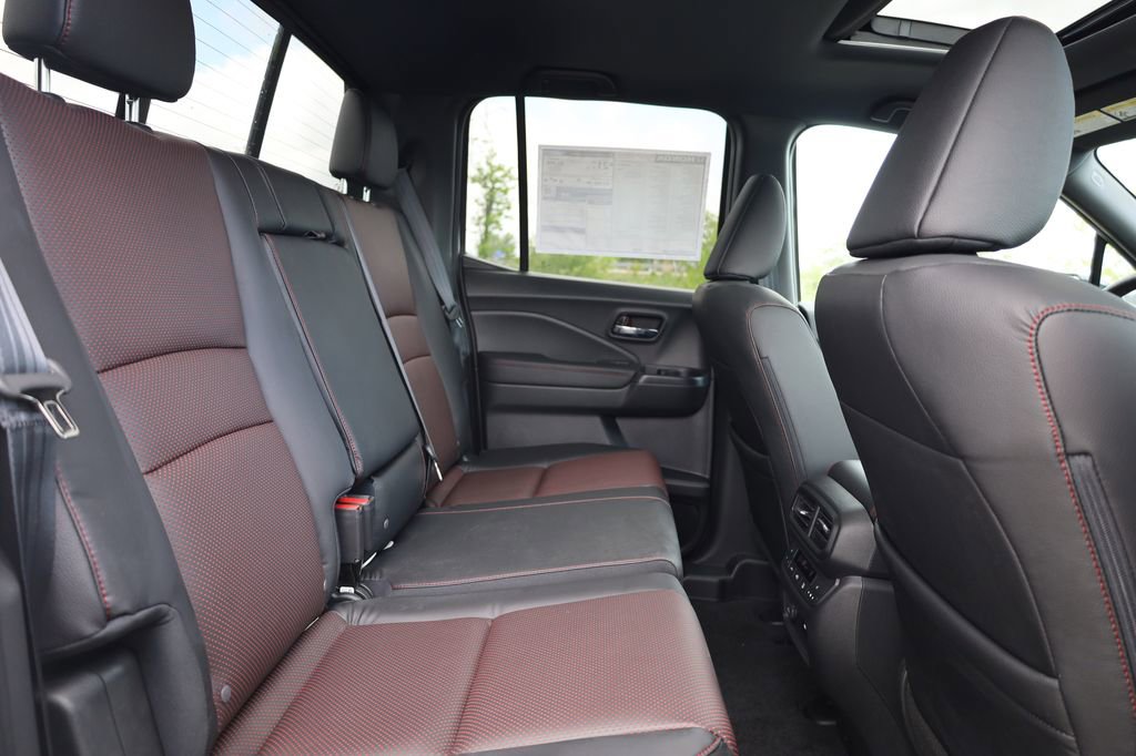 New 2026 Honda Ridgeline Black Edition image 32