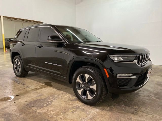 Used 2022 Jeep Grand Cherokee Limited 4xe AWD/4WD image 7