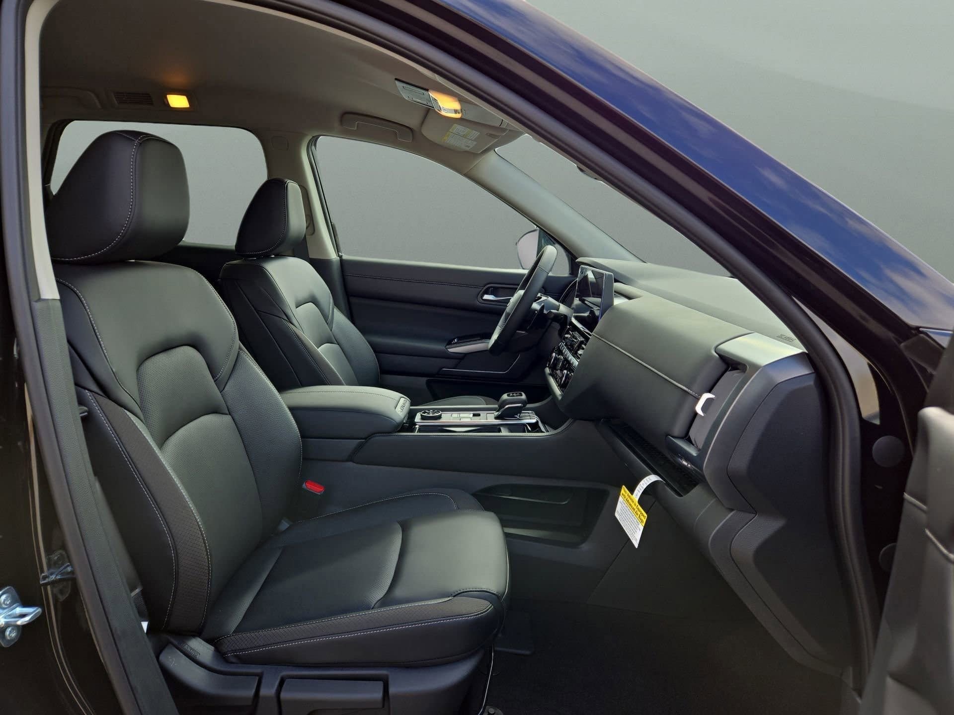 New 2026 Nissan Pathfinder SL AWD/4WD image 15