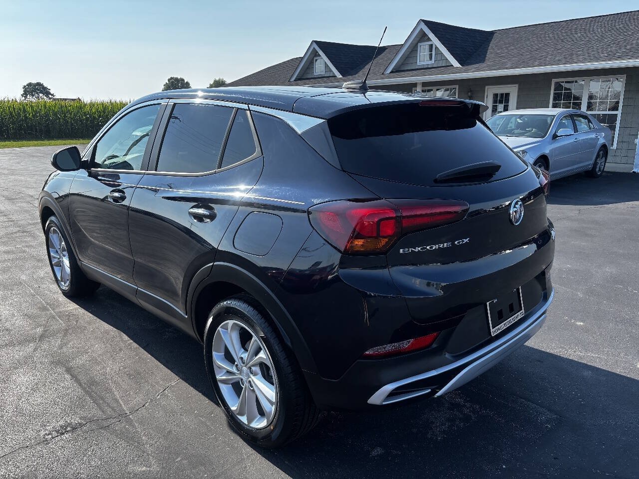 Used 2020 Buick Encore GX Preferred FWD image 6