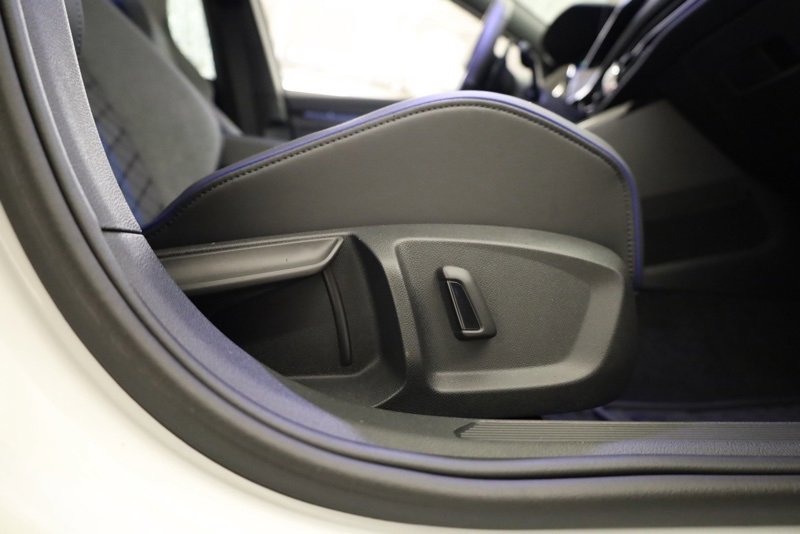 New 2026 Volkswagen Golf w/ Euro Style Package image 33