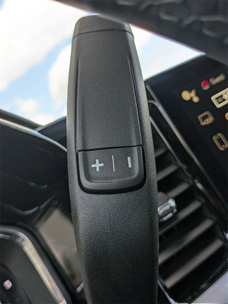 New 2025 GMC Sierra 2500 SLE w/ SLE Convenience Package image 11