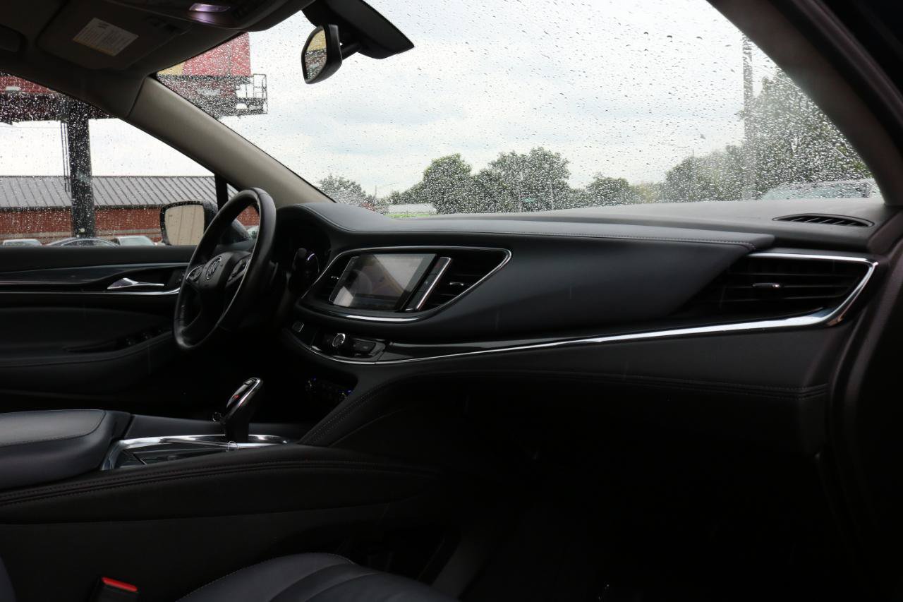 Used 2019 Buick Enclave Essence AWD/4WD image 48