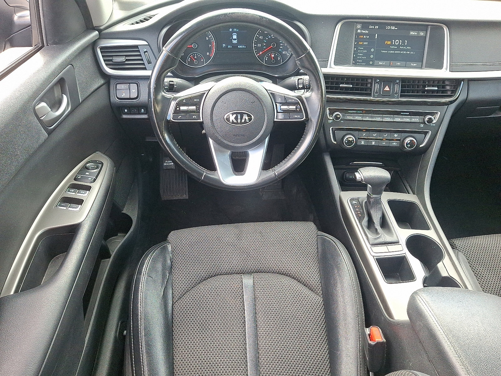 Used 2020 Kia Optima S image 11