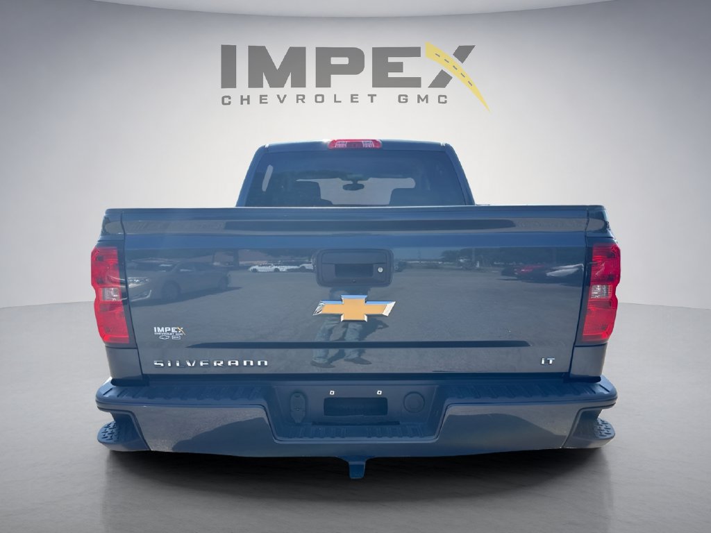 Used 2017 Chevrolet Silverado 1500 LT w/ All Star Edition AWD/4WD image 4