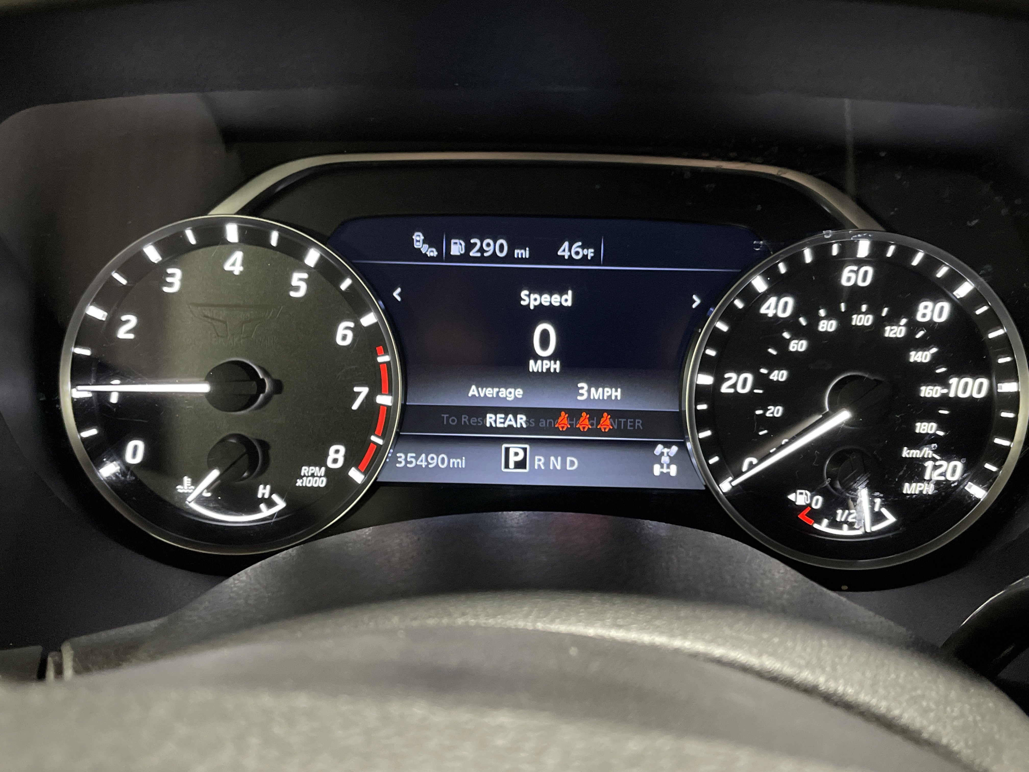 Used 2024 Nissan Titan SV image 22