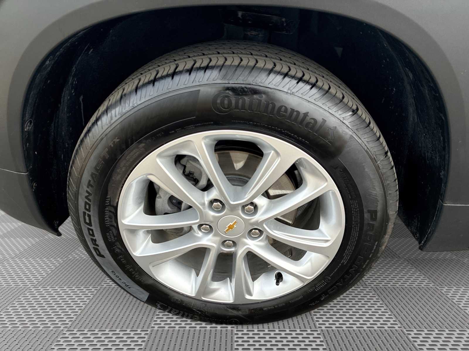 Certified 2025 Chevrolet TrailBlazer LS w/ LS Convenience Package image 32