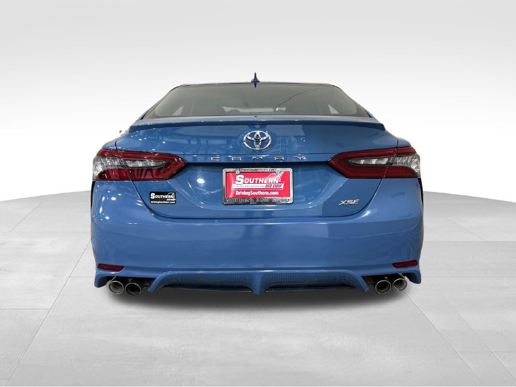 Used 2023 Toyota Camry XSE FWD image 4