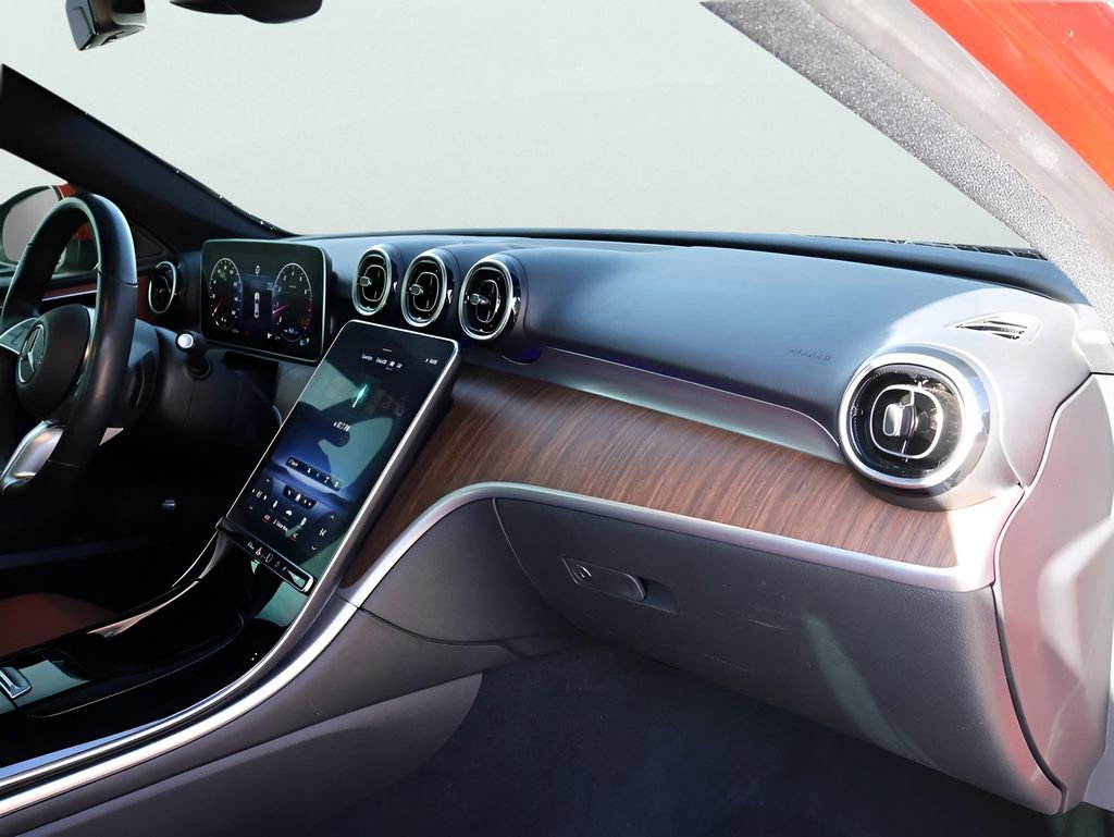 Certified 2022 Mercedes-Benz C 300 4MATIC Sedan image 11