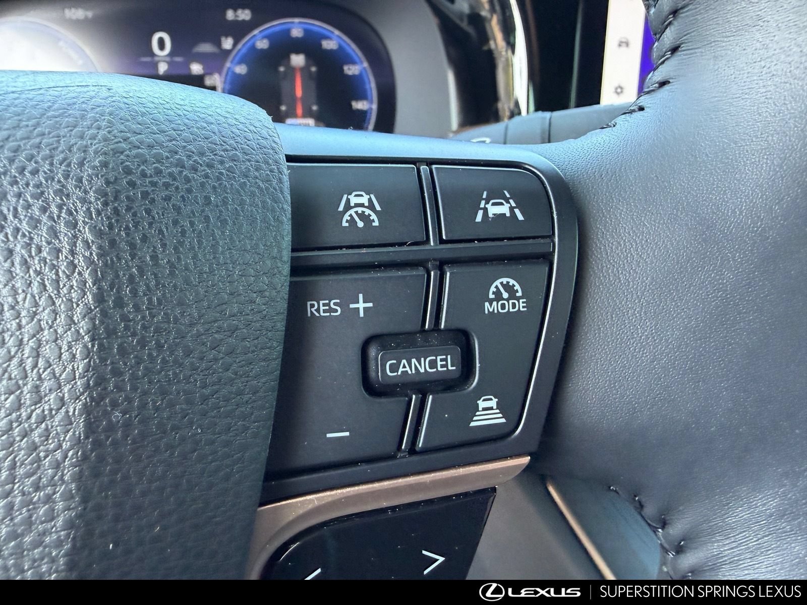 Used 2023 Toyota Crown Platinum AWD/4WD image 18