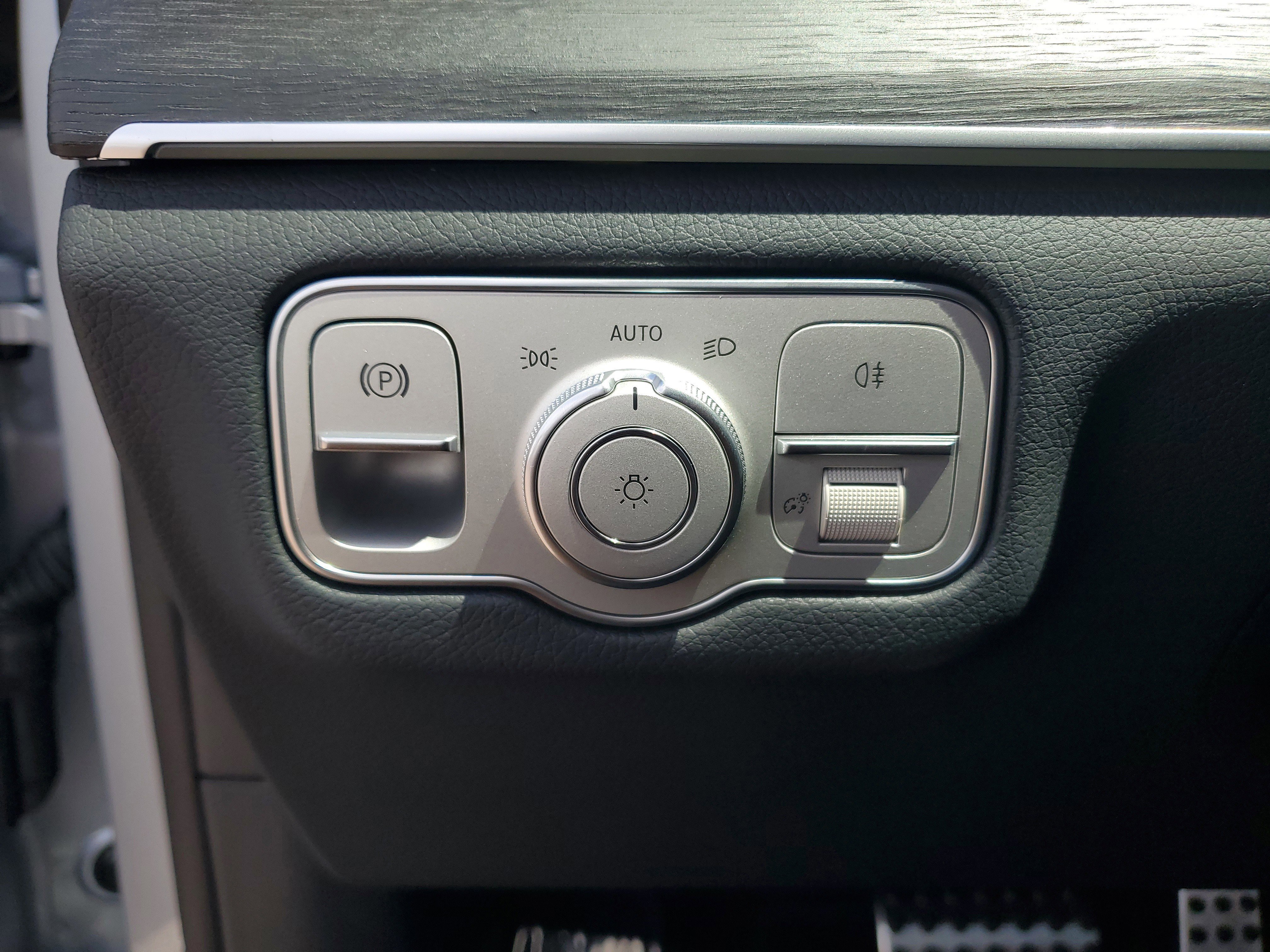 Certified 2026 Mercedes-Benz GLS 450 4MATIC image 38