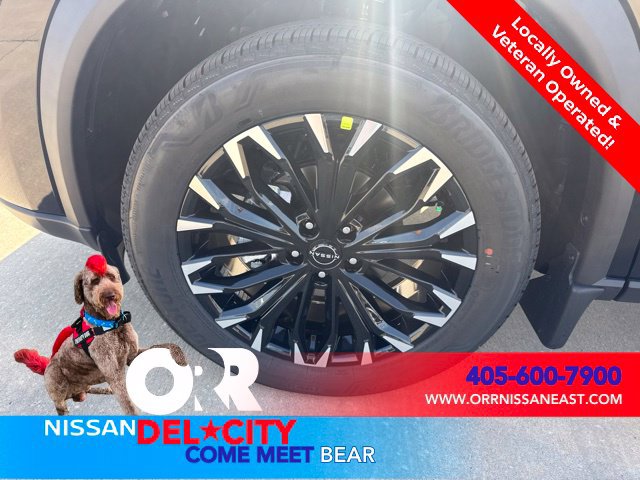 New 2026 Nissan Rogue Dark Armor AWD/4WD image 9