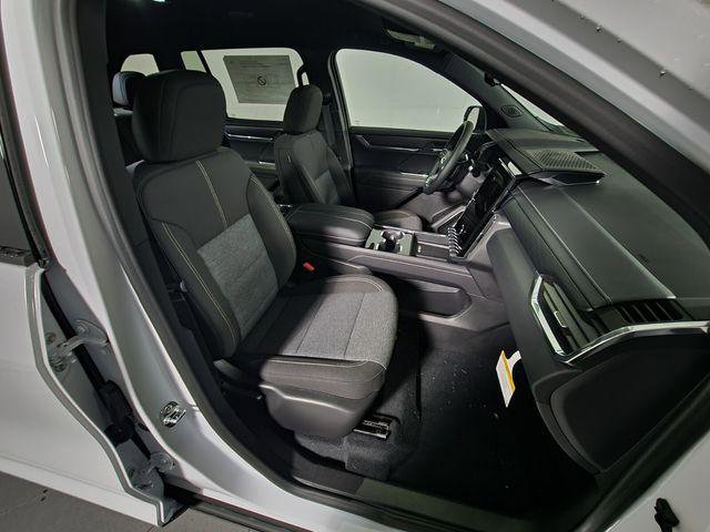 New 2026 GMC Acadia Elevation w/ LPO, Floor Liner Package FWD image 15