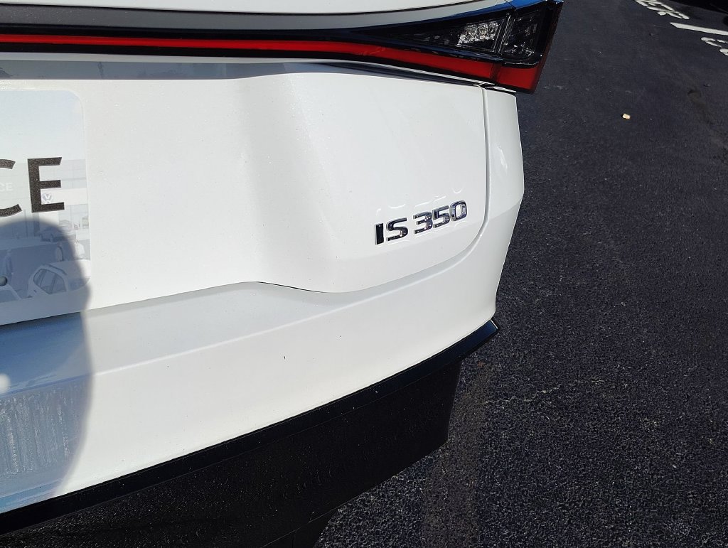 Used 2024 Lexus IS 350 F Sport RWD image 6