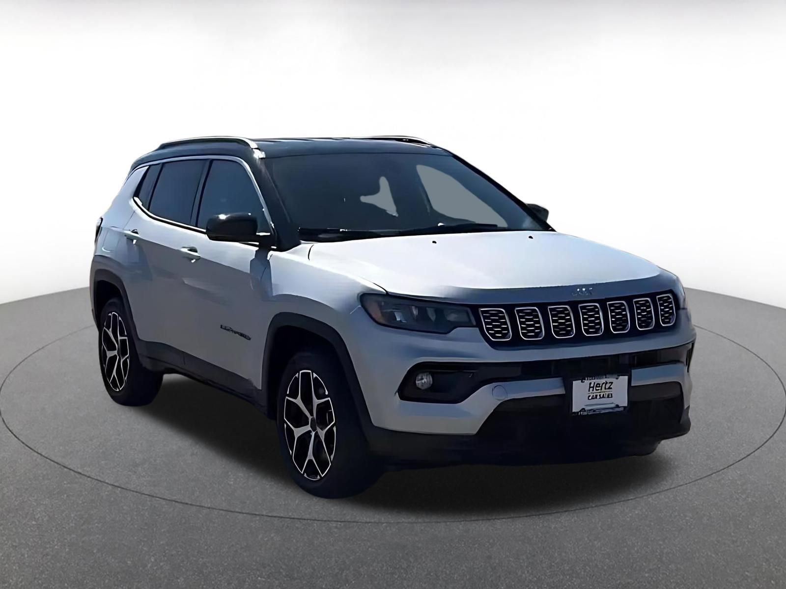 Used 2025 Jeep Compass Limited AWD/4WD image 3