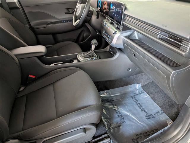 Used 2025 Hyundai Kona SEL FWD image 19