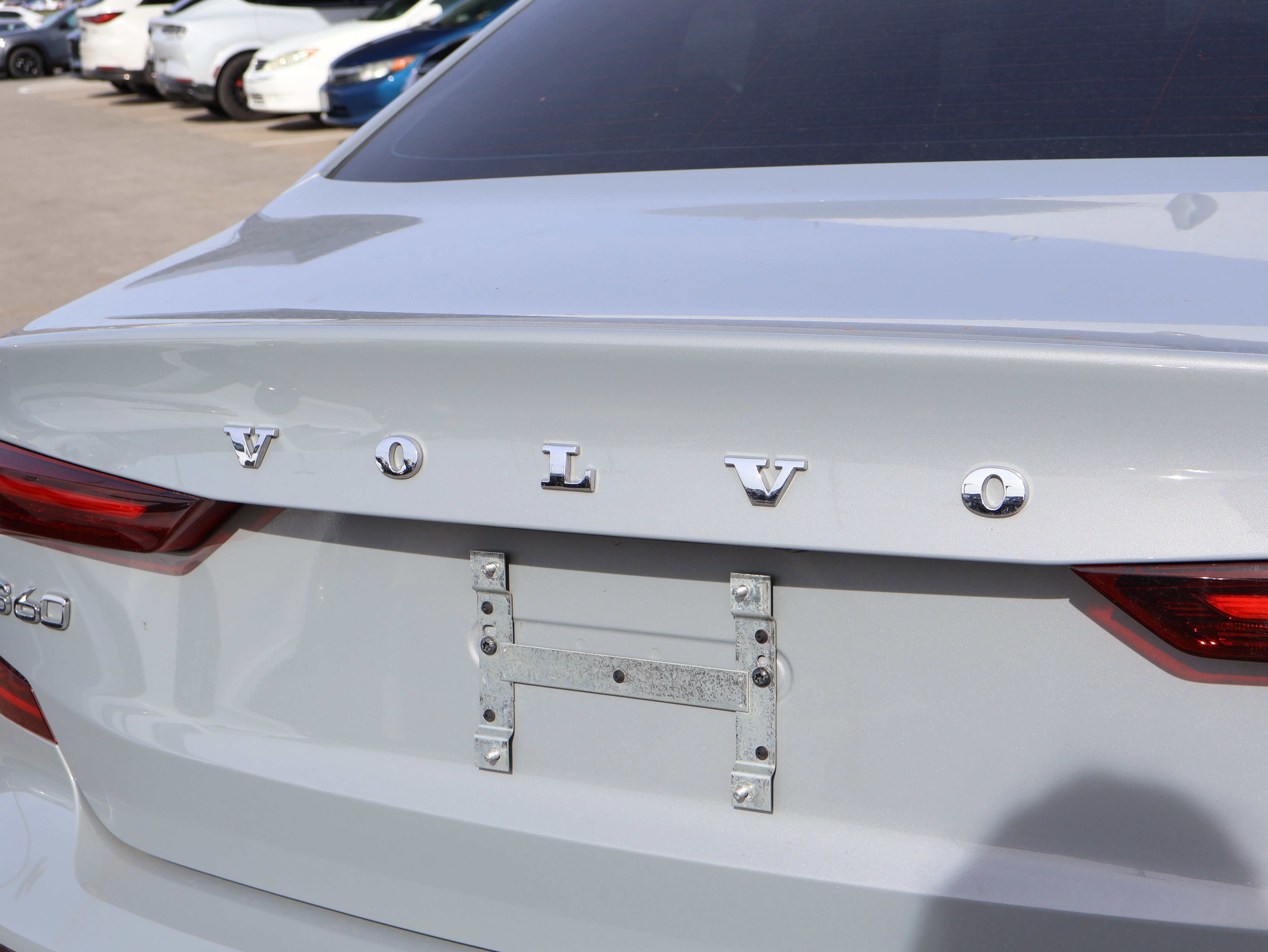 Used 2024 Volvo S60 T8 Plus w/ Climate Package image 15