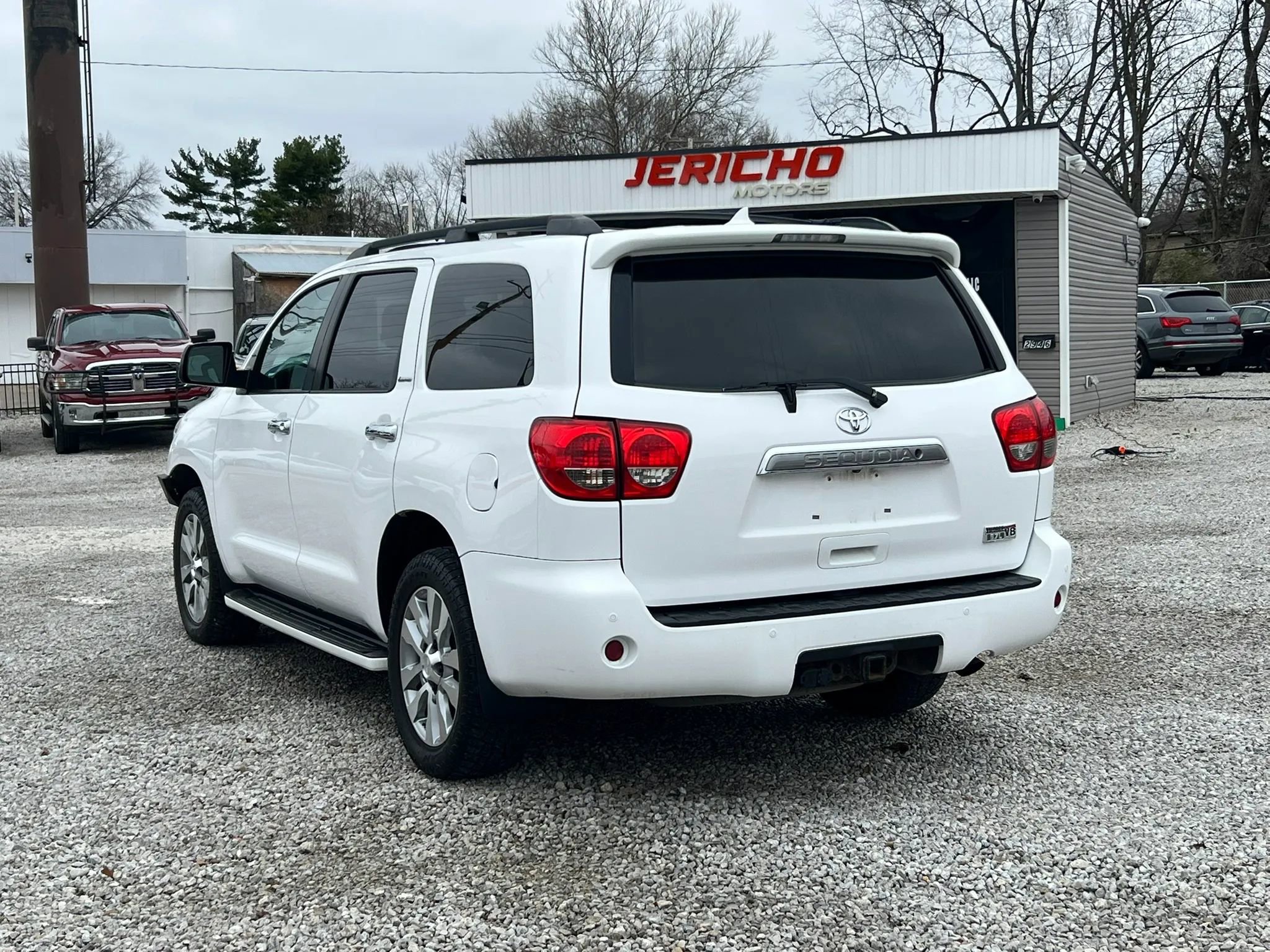 Used 2015 Toyota Sequoia Limited image 6