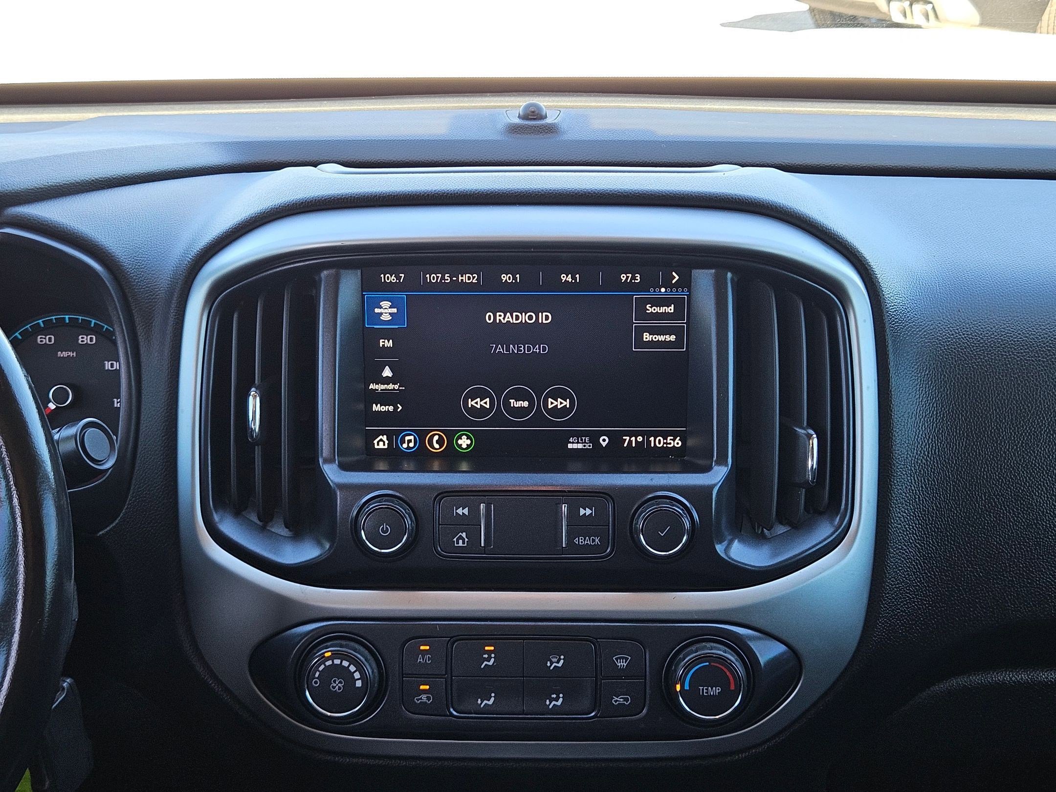 Used 2019 Chevrolet Colorado LT image 17