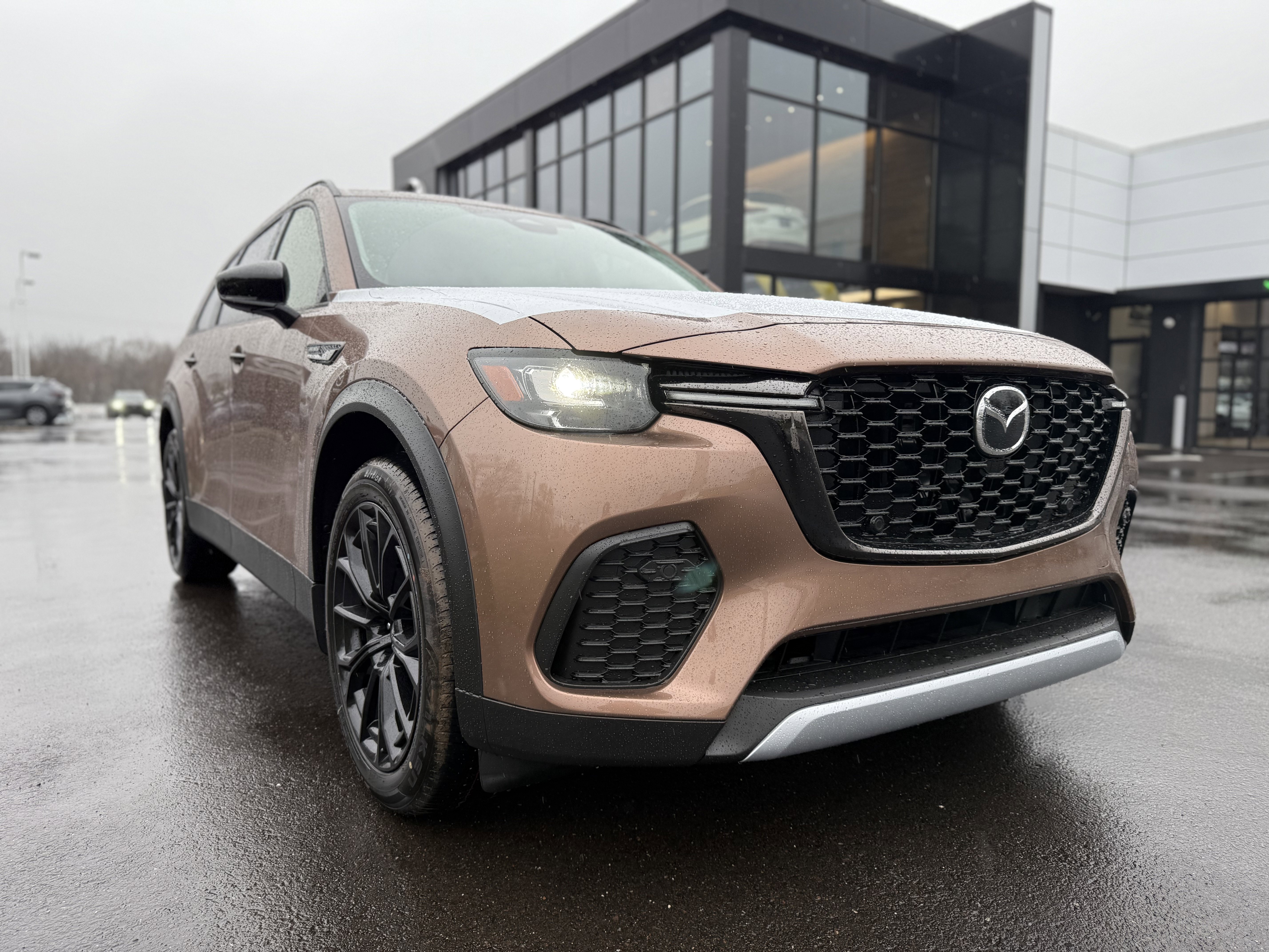 New 2025 MAZDA CX-70 3.3 Turbo w/ Premium Package image 2