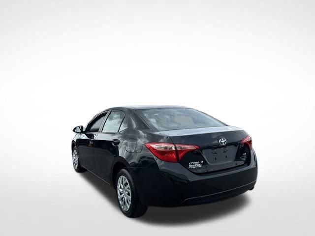 Used 2017 Toyota Corolla LE FWD image 11