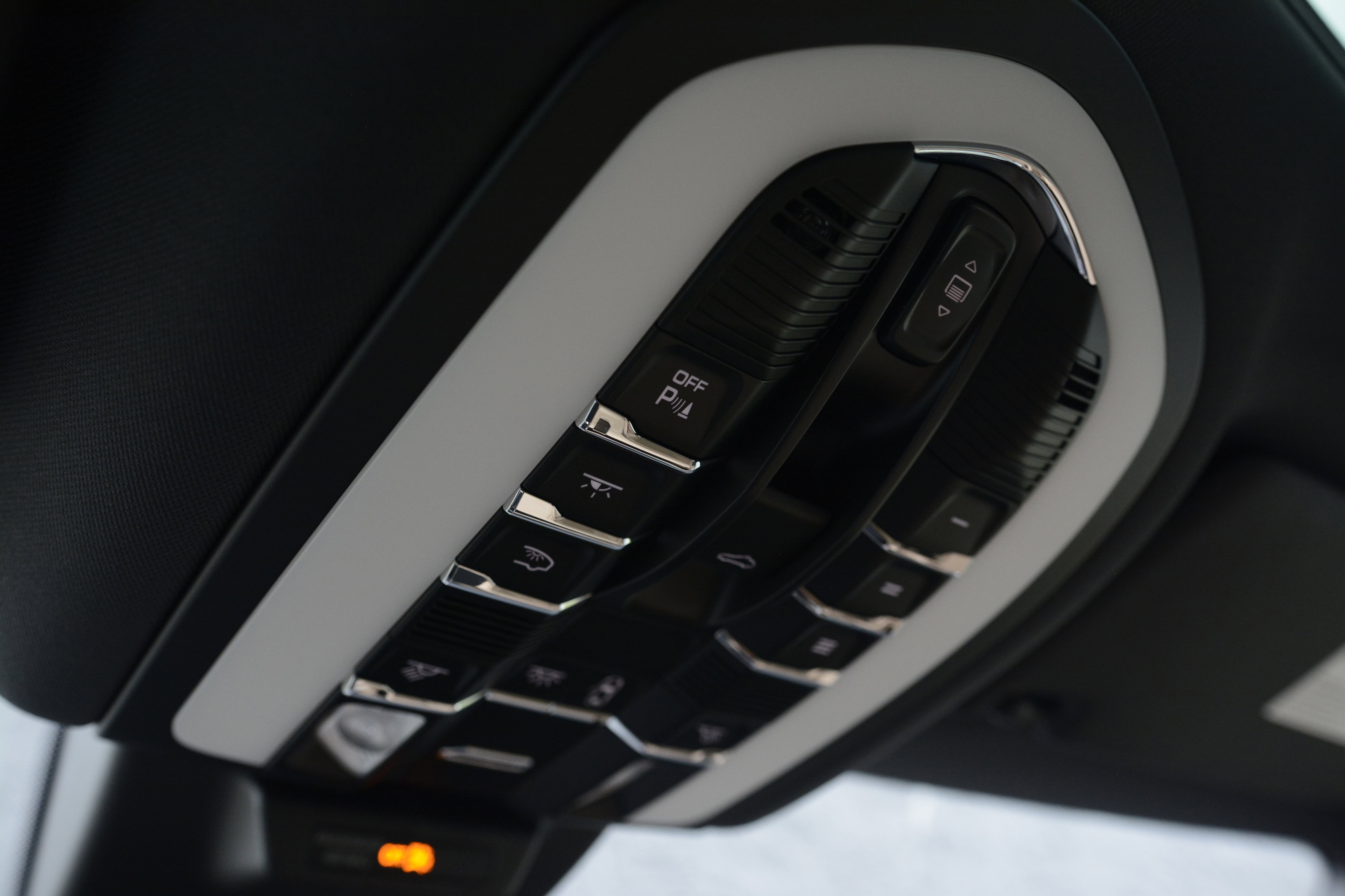 Certified 2023 Porsche Macan GTS AWD/4WD image 20