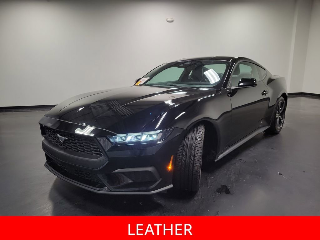 Used 2024 Ford Mustang Premium image 4