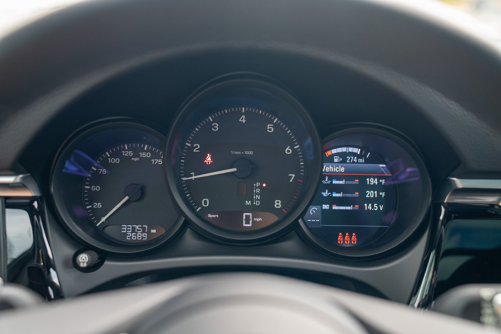 Certified 2023 Porsche Macan Turbo AWD/4WD image 14