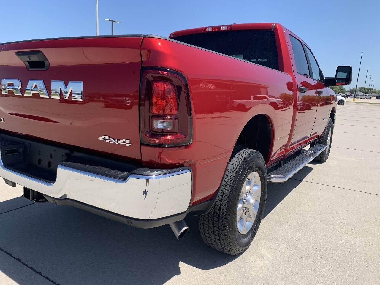 Used 2026 RAM 2500 Big Horn AWD/4WD image 15