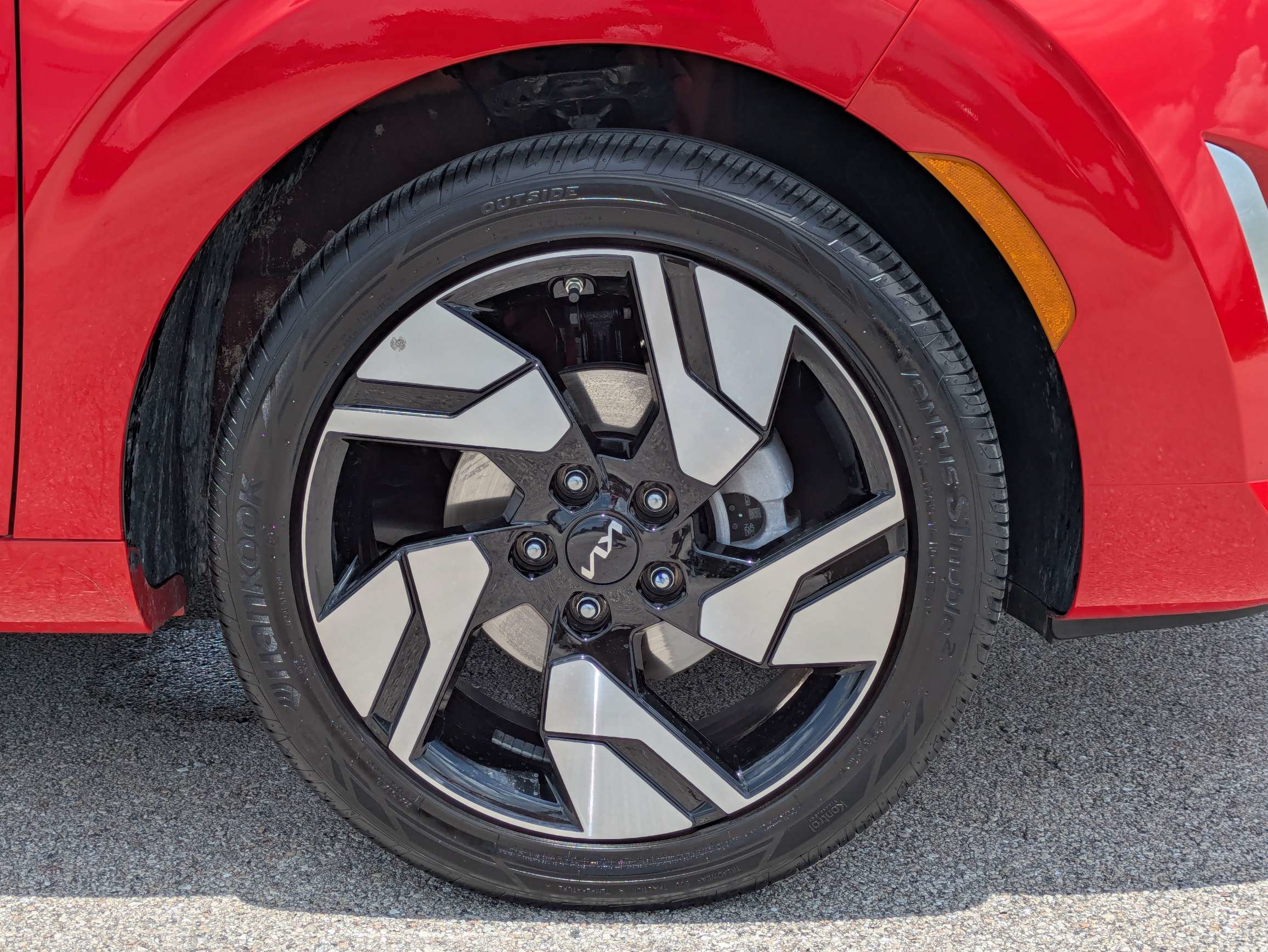 Certified 2025 Kia Soul GT-Line w/ GT-Line Technology Package FWD image 11