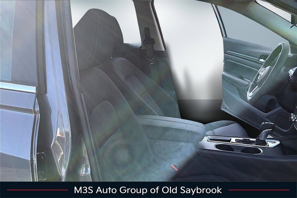 New 2025 Nissan Altima 2.5 SV w/ SV Special Edition Package image 11