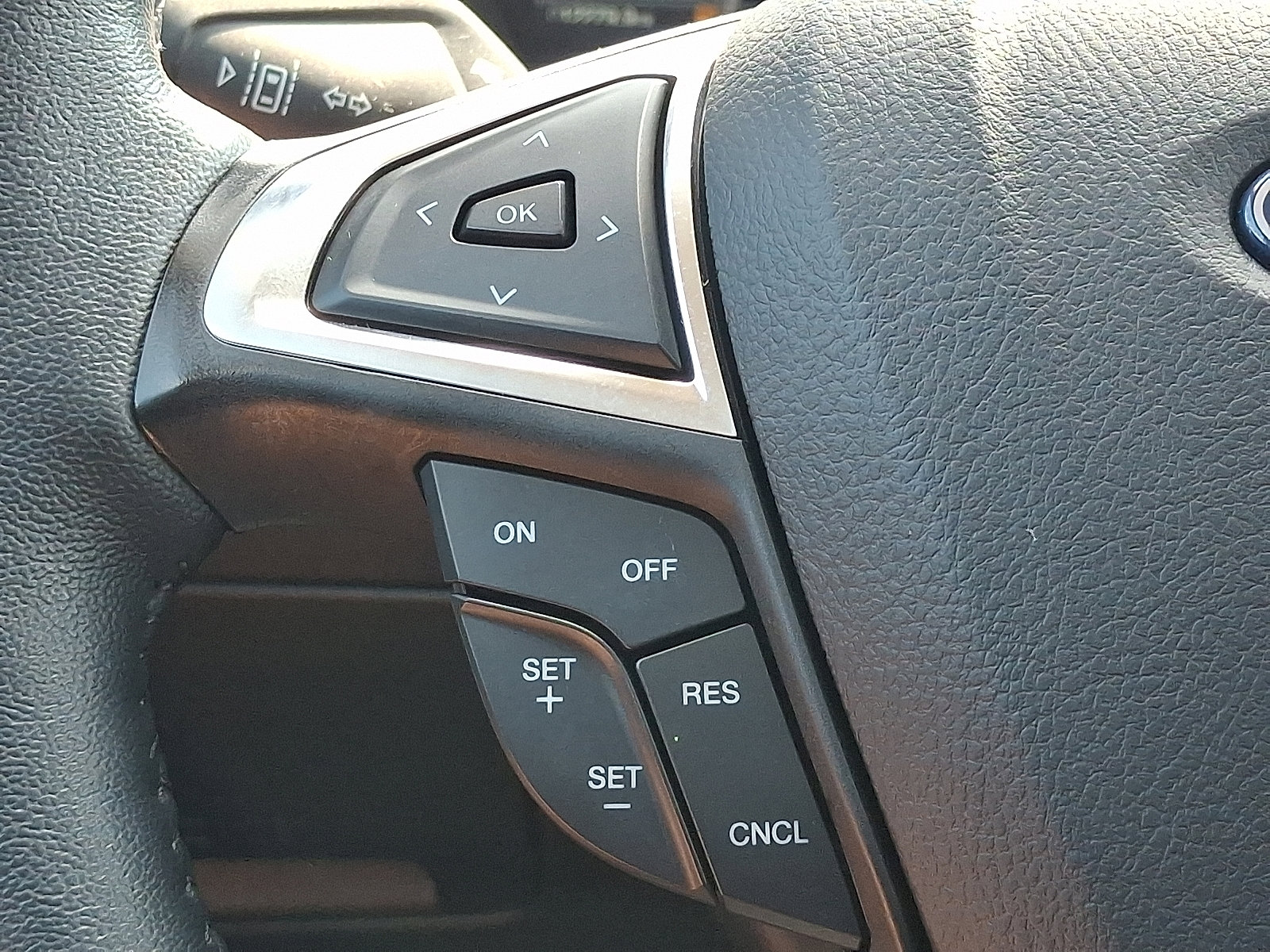 Used 2024 Ford Edge SEL w/ Convenience Package AWD/4WD image 20