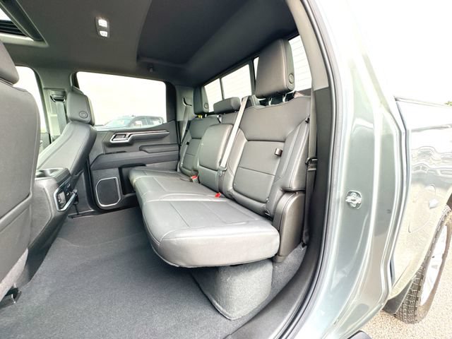 Used 2026 Chevrolet Silverado 1500 LTZ w/ LTZ Premium Package AWD/4WD image 26