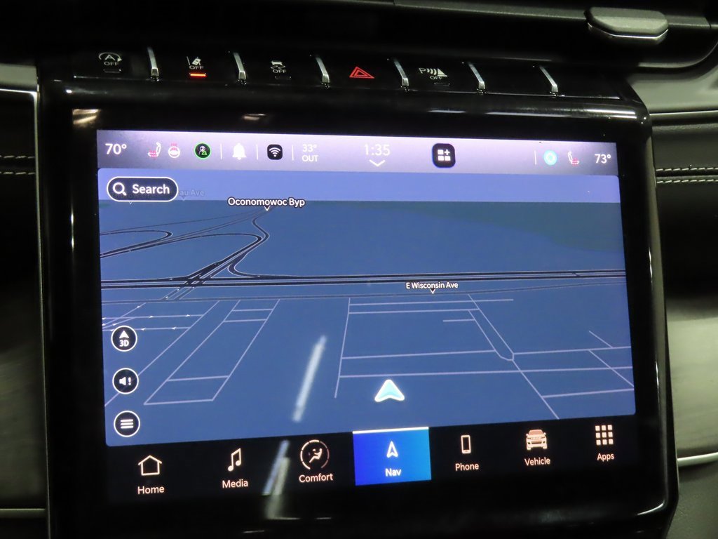 Certified 2023 Jeep Grand Cherokee Limited w/ Black Appearance Package image 7