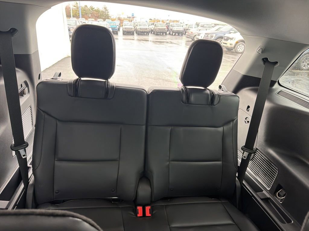 Used 2021 Ford Explorer XLT w/ Equipment Group 202A image 45