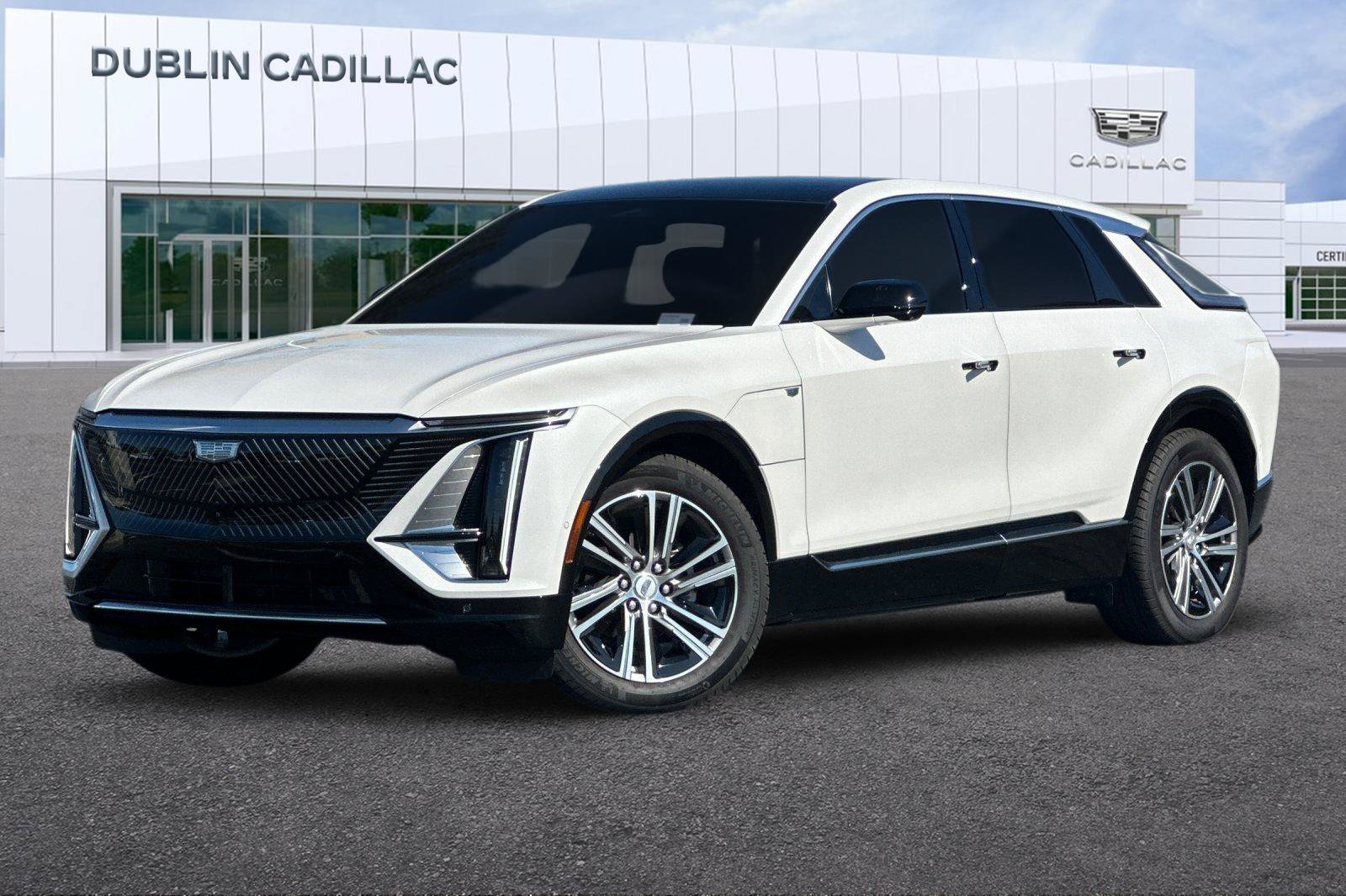 Used 2025 Cadillac Lyriq Luxury AWD/4WD image 8