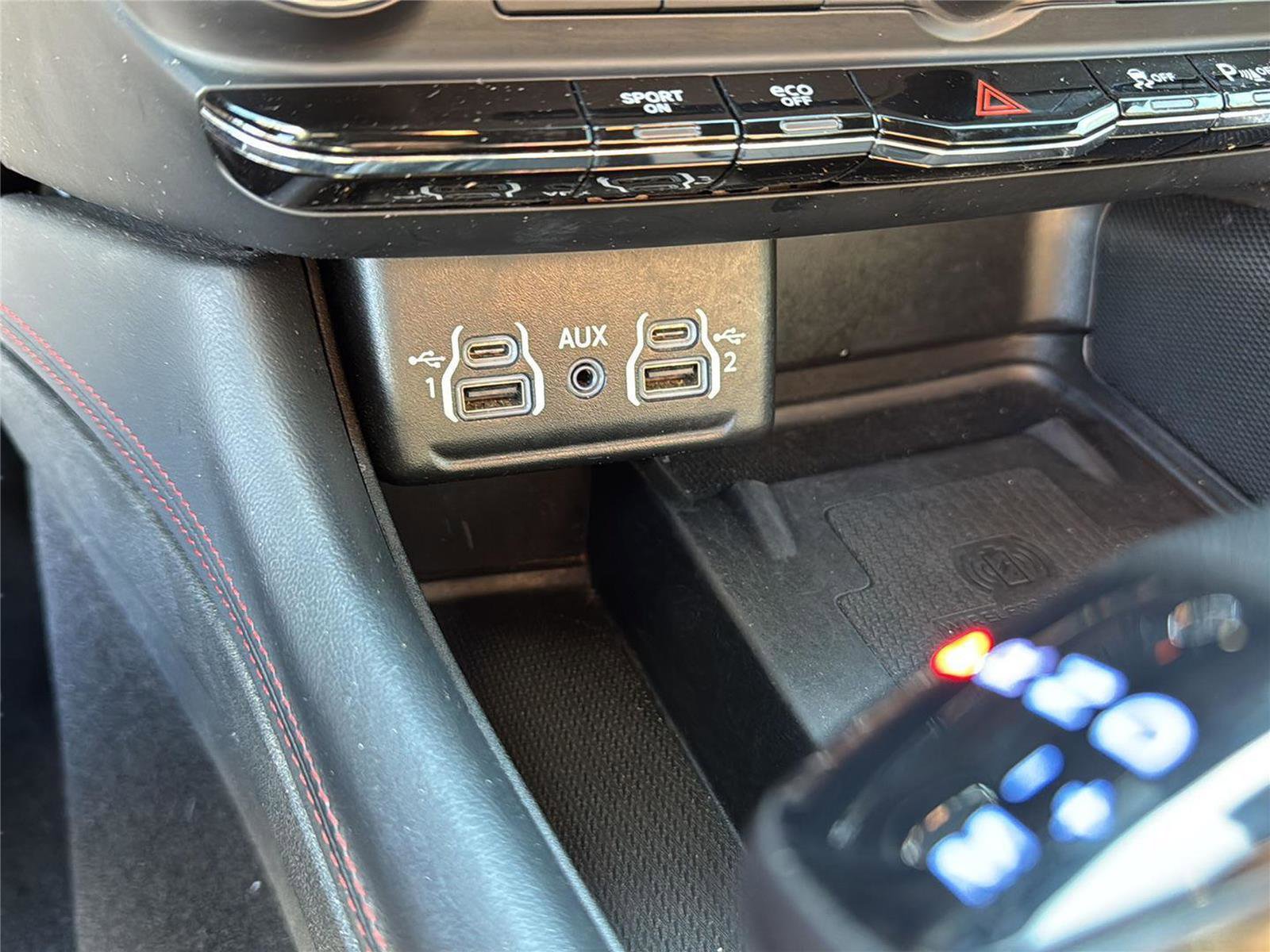 Used 2024 Dodge Durango R/T AWD/4WD image 22