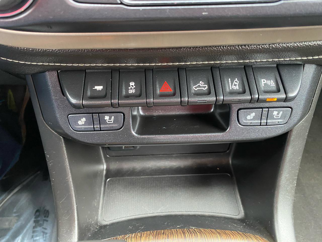 Used 2019 GMC Canyon Denali image 19