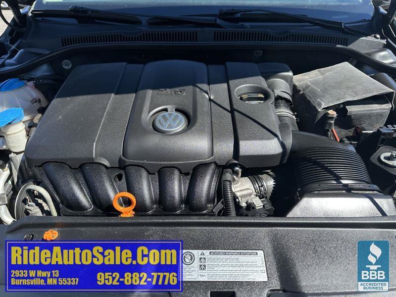 Used 2011 Volkswagen Jetta SE FWD image 22