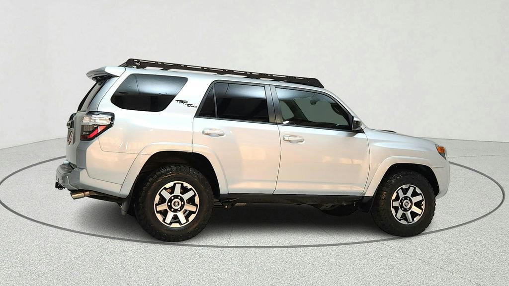 Used 2018 Toyota 4Runner TRD Off-Road image 6