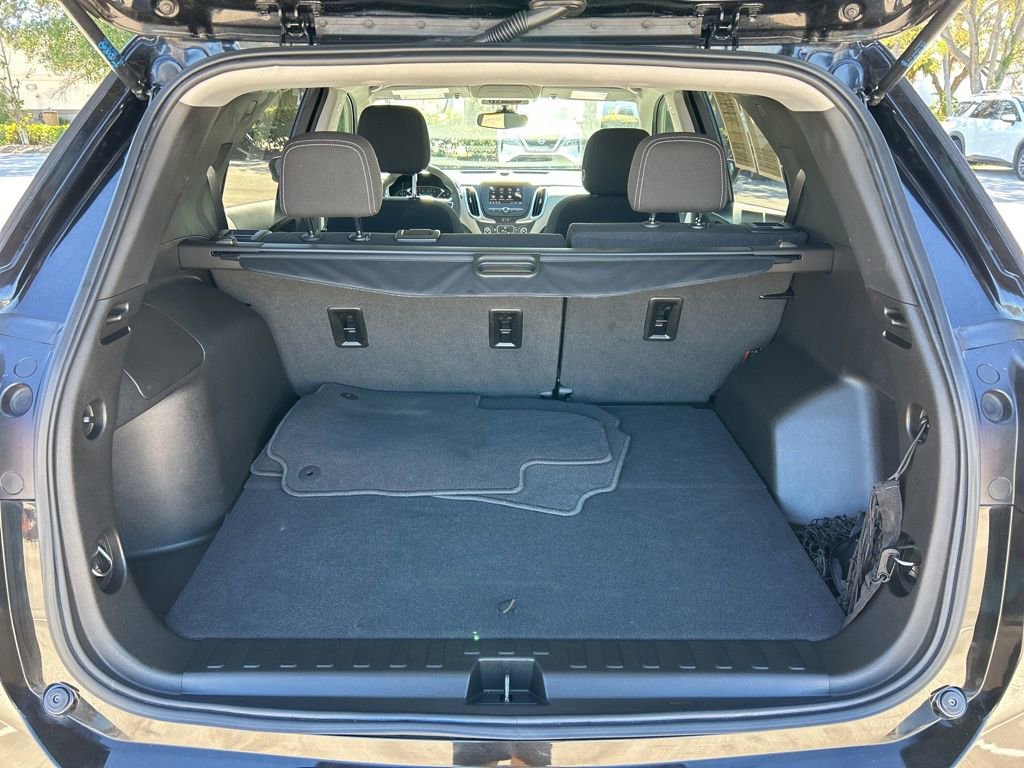 Used 2022 Chevrolet Equinox LS w/ LS Convenience Package image 44