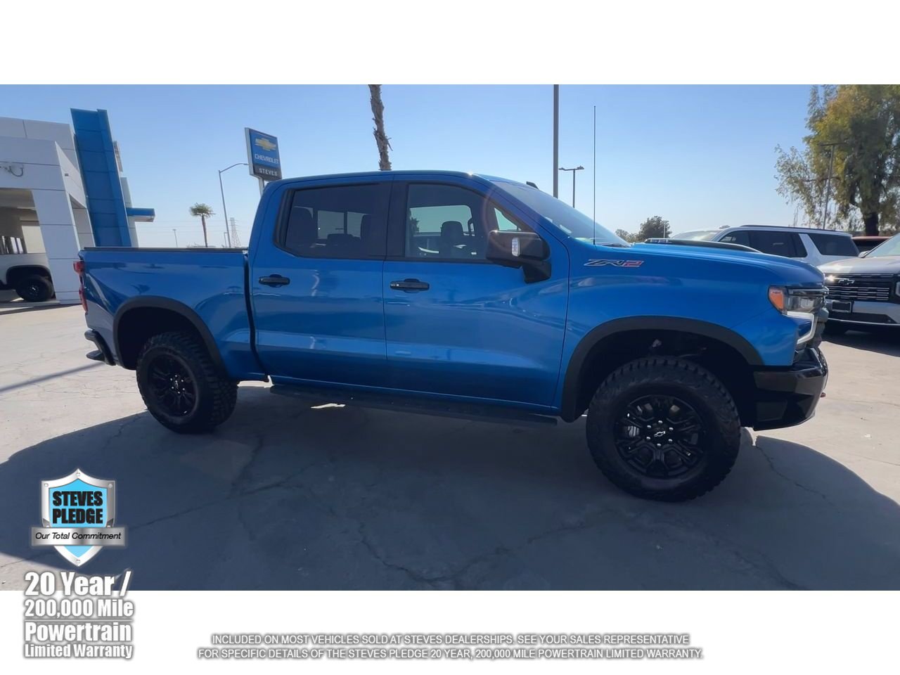 Certified 2022 Chevrolet Silverado 1500 ZR2 w/ Technology Package AWD/4WD image 3