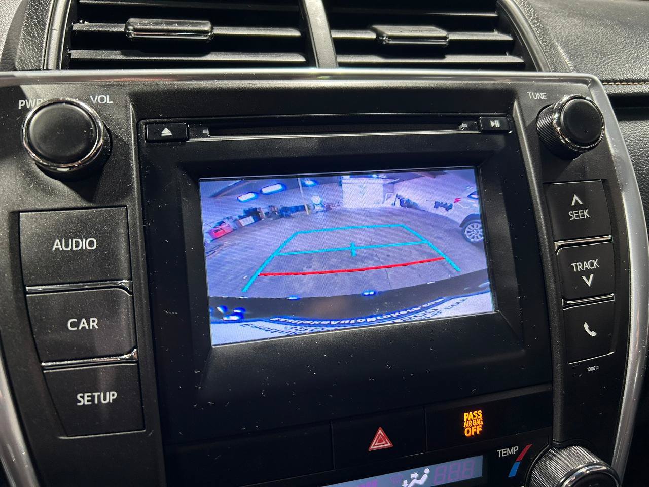 Used 2017 Toyota Camry LE FWD image 28