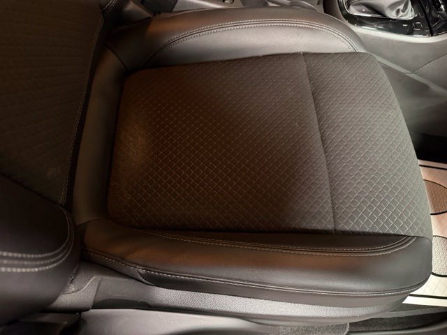 Used 2022 Buick Encore Preferred w/ Safety Package AWD/4WD image 27