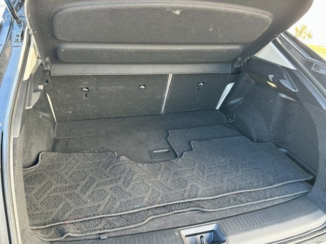 Used 2024 Nissan Ariya AWD image 11